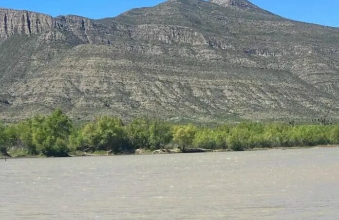 Fallecen tres miembros de una familia en una presa en Coahuila; asistieron a una fiesta