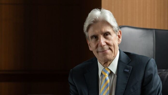 Nombran al mexicano Julio Frenk como rector de UCLA, primer latino en ocupar ese cargo