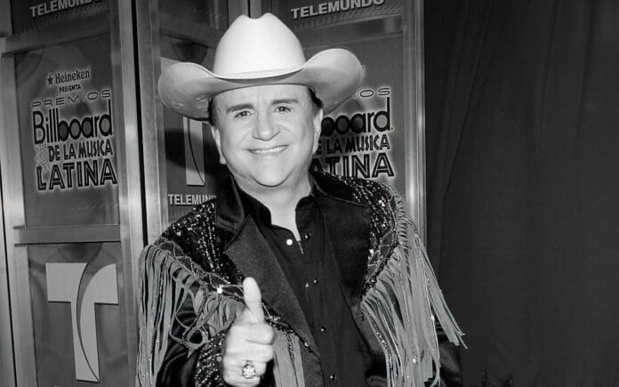 Muere conductor de Televisa Johnny Canales, a los 77 años