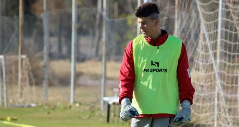 Portero Sebastián Sosa, acusado de violación, firmó contrato con equipo de segunda división en Argentina