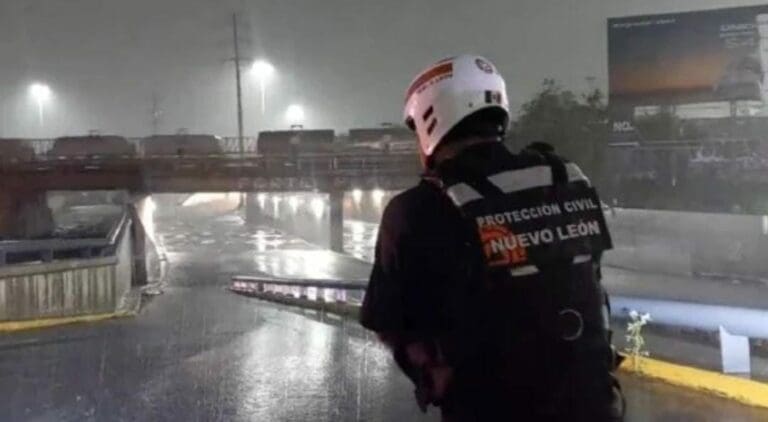 Mueren tres menores en Nuevo León debido a la tormenta tropical ‘Alberto’