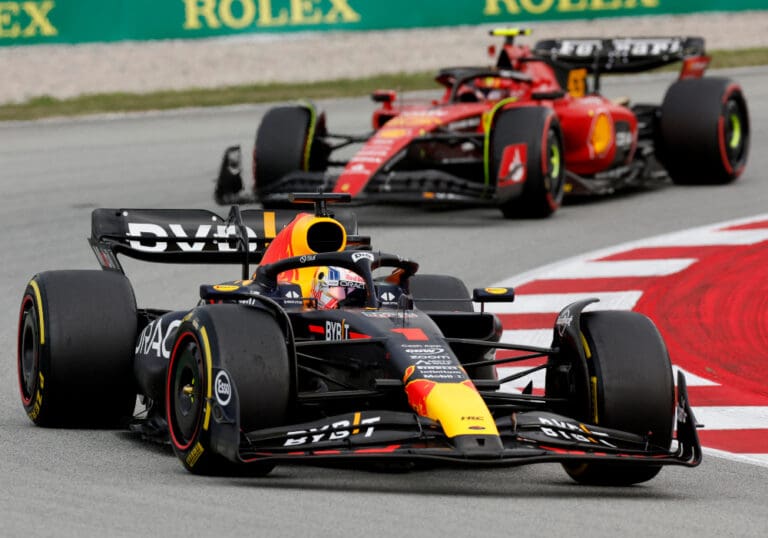 Verstappen se impone en el GP de España: “Checo” Pérez finaliza octavo