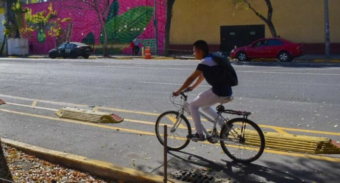 Anuncia Clara Brugada la construcción de 300 kilómetros adicionales de ciclovías en CDMX