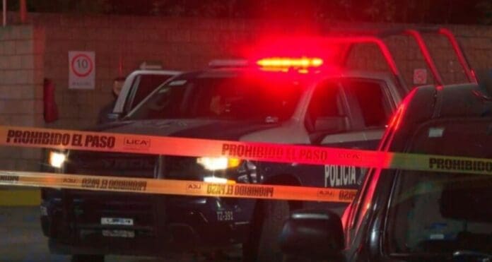 Abandonan cinco cuerpos torturados y ejecutados en la carretera Acapulco-Zihuatanejo, Guerrero