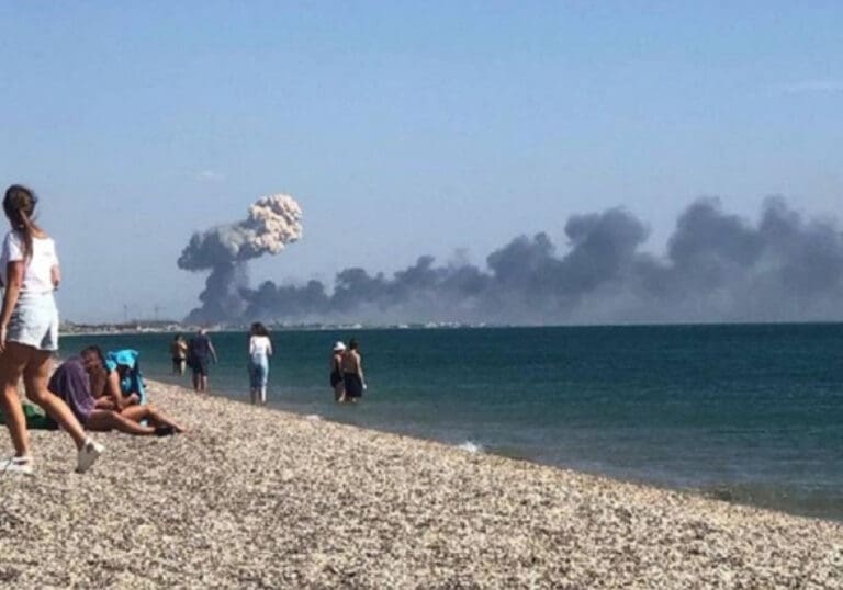 VIDEO: Denuncian que Ucrania bombardeó una playa llena de civiles en Rusia