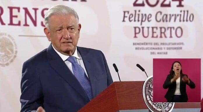 Tal como la presidenta electa, AMLO desestimó las quejas de Fernández Noroña por sentirse excluido del próximo gabinete.