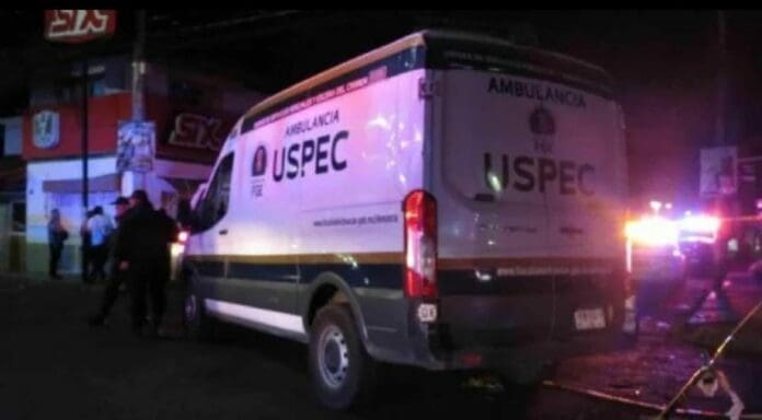 En Morelia, Michoacán, dos personas murieron y tres más resultaron heridas como consecuencia de un ataque armado registrado este viernes.