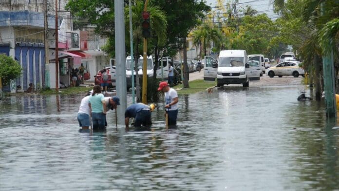 VIDEO: Inundaciones por lluvias afectan Chetumal y la Zona Libre de Belice