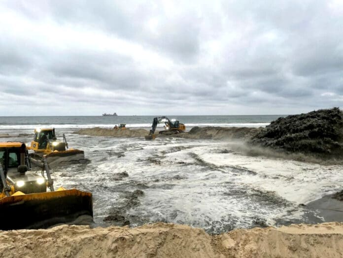 Piden hoteleros a Jean de Nul proyecto y presupuesto para recuperar playas