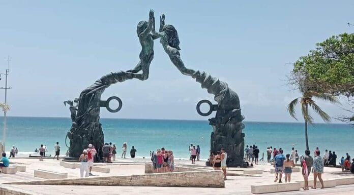 El huracán “Beryl” está cerca de Quintana Roo. Las autoridades de Playa del Carmen han realizado diversas acciones para ayudar a la población.