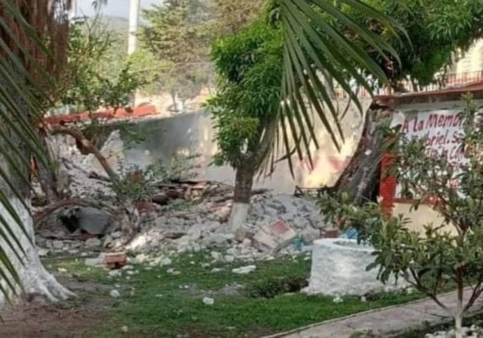 Video: Muere un estudiante tras explosión en escuela de Ayotzinapa 