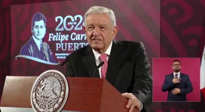 Afirma AMLO que su hijo Gonzalo López Beltrán ha colaborado en el gobierno pero sin cobrar un solo peso. ¿Será?
