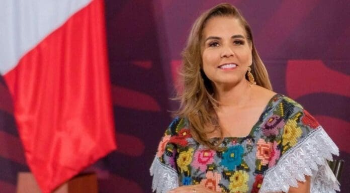 Mara Lezama Espinosa se mantendrá al frente del gobierno de Quintana Roo, así lo ha confirmado la propia titular del Ejecutivo estatal.