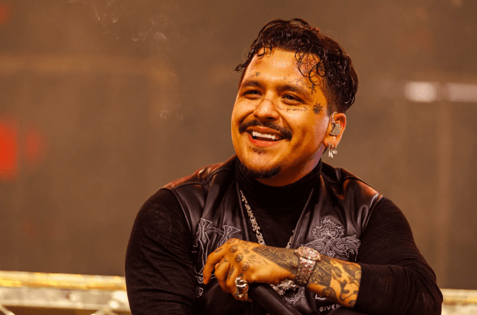 PUES, ESTÁ CURIOSITO... Nombran a Nodal como uno de 