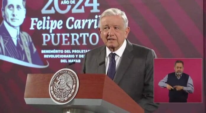 Durante la conferencia de AMLO se dieron a conocer los altos salarios de los ministros y jueces de la Suprema Corte.