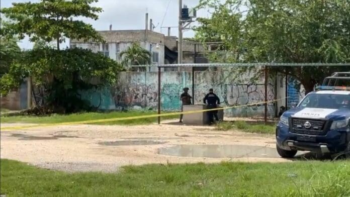 Encuentran ensabanado en la unidad deportiva 