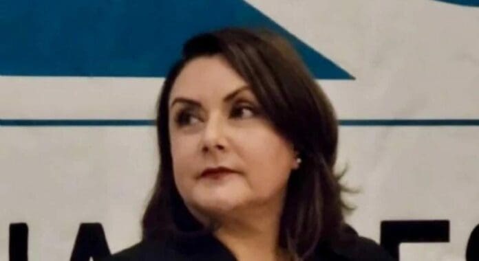 Fue asesinada por denunciar las extorsiones que vivían empresarios en Baja California, así como las afectaciones por la pesca ilegal.