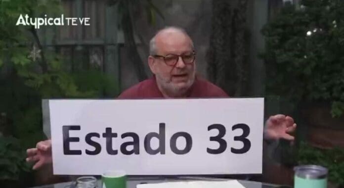 Un conductor de Atypycal Te Ve pide a migrantes que dejen de mandar remesas al país por triunfo de Sheinbaum.
