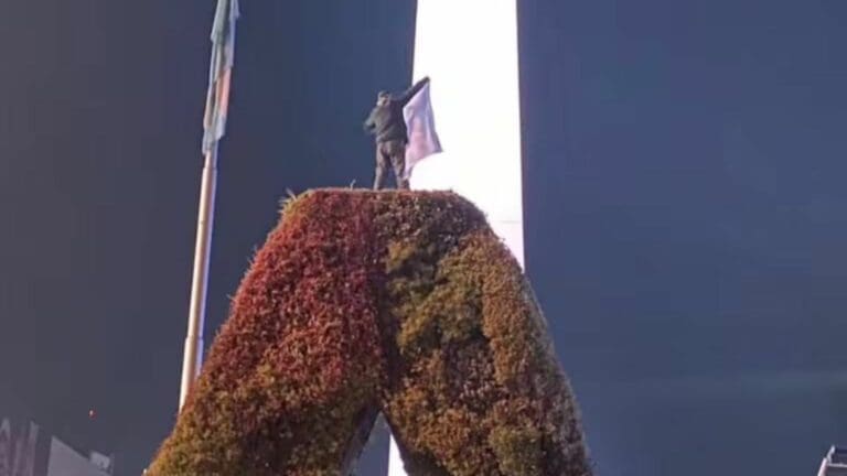 Argentino no pudo disfrutar la final de la Copa América; se cayó frente al Obelisco y perdió la vida