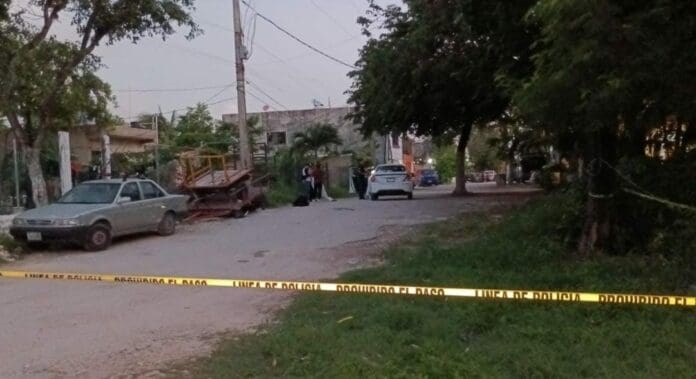 Un taxista de Cancún fue ejecutado la madrugada de este martes 16 de julio en la colonia Maracuyá, ubicada en la Región 223.
