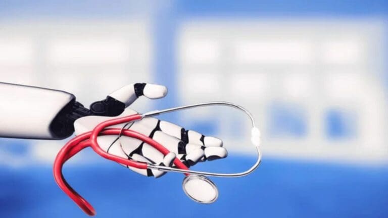 Creador de ChatGPT prepara asistente virtual especializado en salud