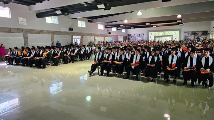 Estudiante estafa a sus compañeros en Chihuahua y se roba 290 mil pesos de la graduación
