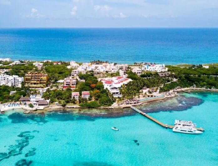 Isla Mujeres: el destino preferido de los mexicanos usuarios de Airbnb para el verano 2024