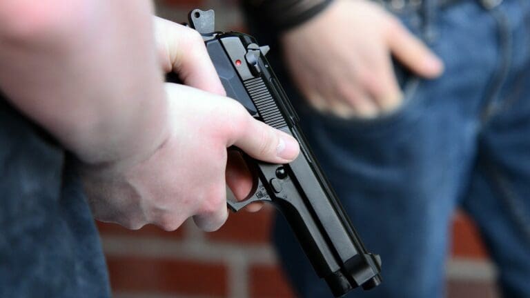 Menor recibe un impacto de bala por accidente mientras jugaba con un amigo y muere en Hidalgo