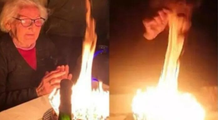 VIDEO: Abuelita celebra su cumpleaños y casi provoca un incendio por poner 95 velitas en el pastel