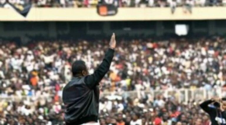 Estampida durante un concierto dejó siete muertos y varios lesionados