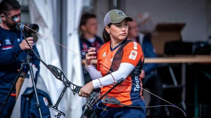 Arquera mexicana que compite por Países Bajos en París 2024 revela que le gritaron 