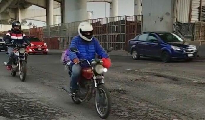 Un hombre fue asesinado en Chalco, Edomex. Le robaron su moto recién comprada y lo mataron el día que su hijo cumplía años.