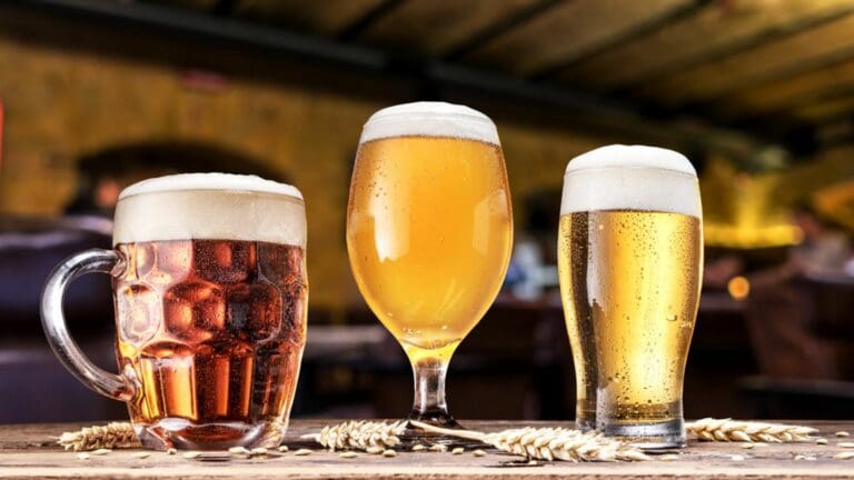 Conoce cinco beneficios de la cerveza que te sorprenderán