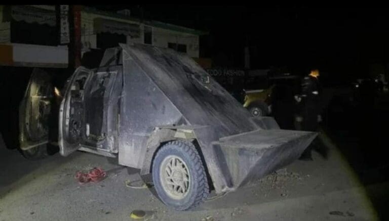 Al menos cinco sicarios, dos militares y un agente de la Policía estatal de Tamaulipas murieron en un enfrentamiento en Abasolo.