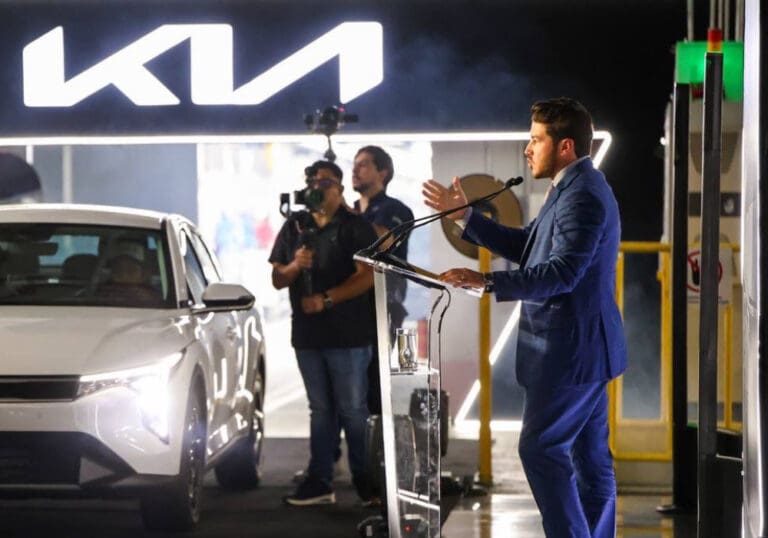 Samuel García dice que está “todo en orden” para la instalación de la megafábrica de Tesla en Monterrey