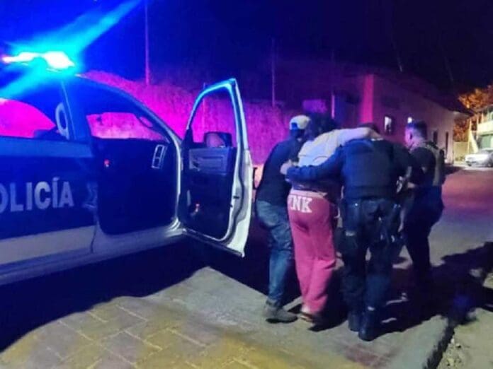 Joven de 26 años encierra a su novia de 51 porque no le quiso dar dinero en Durango