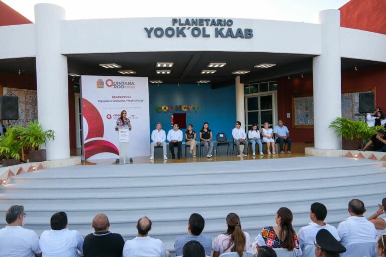 Mara Lezama inaugura el renovado Planetario ‘Yook’ Ol Kaab’ en Chetumal con inversión de 13.8 mdp para fortalecer la divulgación de la ciencia y el bienestar social de las familias
