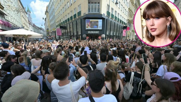 Tras cancelación de concierto de Taylor Swift en Viena fans se ponen a cantar en las calles