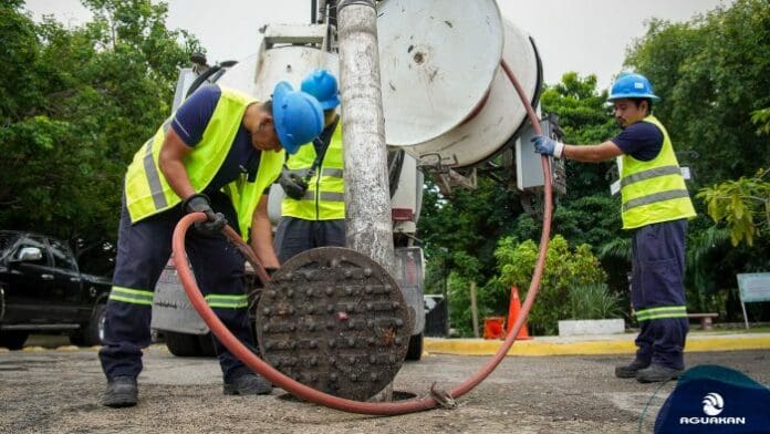 Cómo identificar las coladeras de drenaje sanitario y cómo cuidarlas para evitar inundaciones