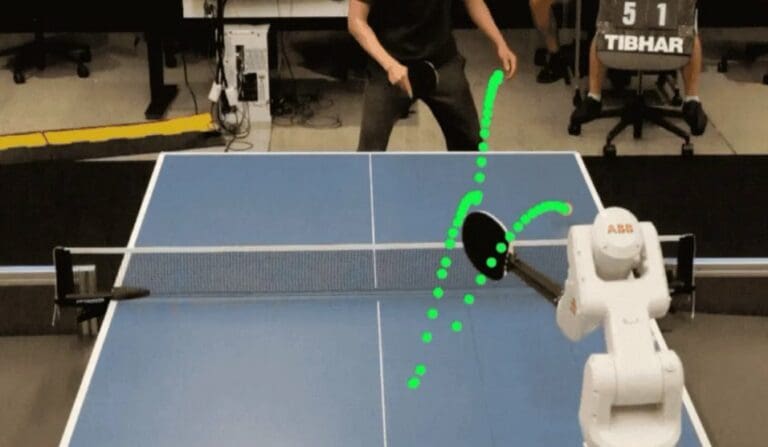 Video: Google DeepMind crea robot que puede jugar tenis de mesa con humanos