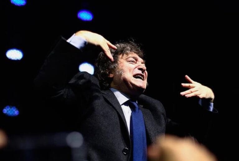 Presidente de Argentina Javier Milei participará en foro derechista que se realizará en CDMX