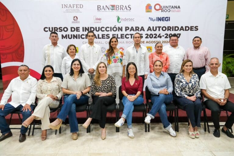 Pide Mara Lezama a alcaldes electos de Quintana Roo que trabajen de la mano de la gente