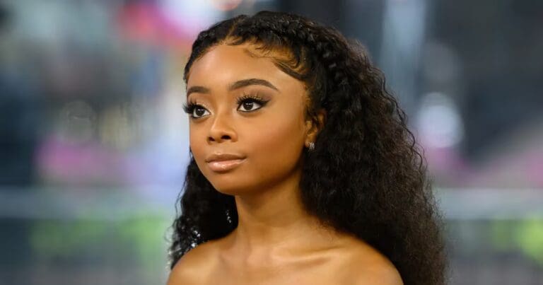 Detienen a Skai Jackson, actriz de Disney, por violencia doméstica contra su novio