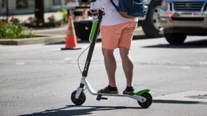 Buscan emplacamiento de scooters en Quintana Roo