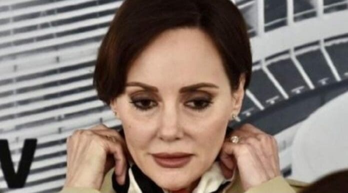 La senadora panista Lilly Téllez desea que le vaya mal al gobierno 