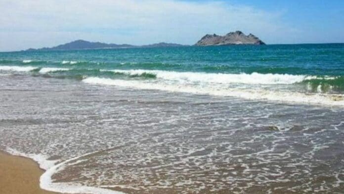 Niño de 5 años muere ahogado en playa Bahía de Kino, Sonora