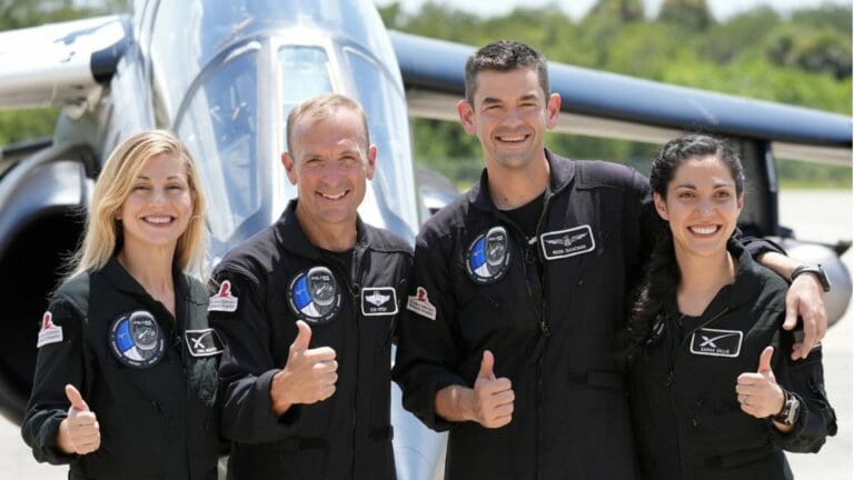 SpaceX anuncia la primera caminata espacial realizada por civiles