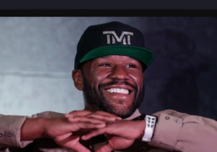 Floyd Mayweather dice que puede vencer a Julio César Chávez y a su hijo usando una sola mano