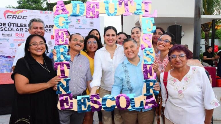 La educación es la mejor herencia para nuestros hijos: Estefanía Mercado