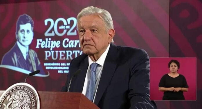AMLO anunció este martes una pausa en la relación con la Embajada de Estados Unidos tras declaraciones contra reformas.